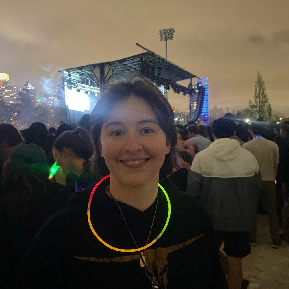 Meet your Posher, Olivia